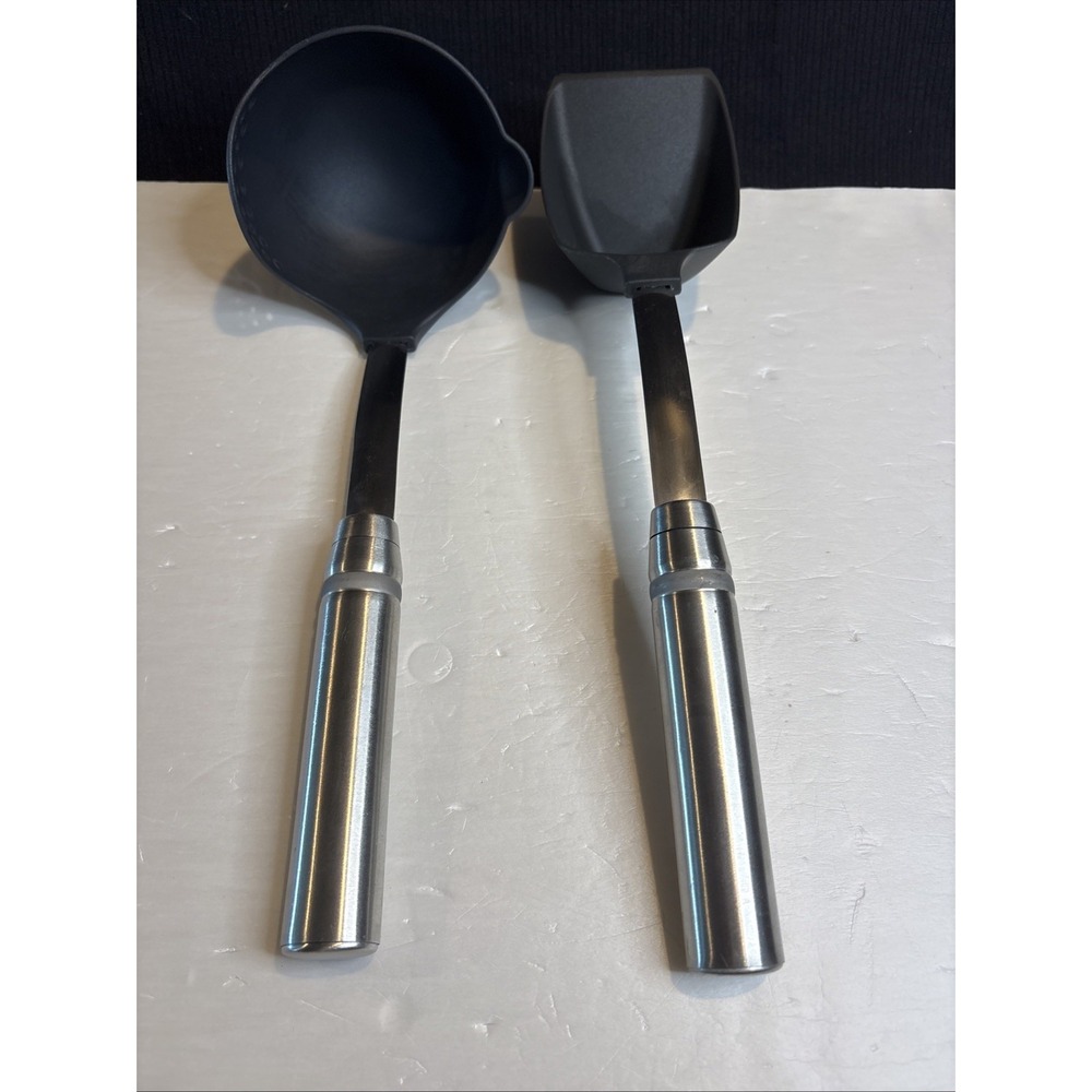 Pampered Chef 2 Utensils, Straining Ladle W/ Pour Spout, Scoop & Serve Spoon